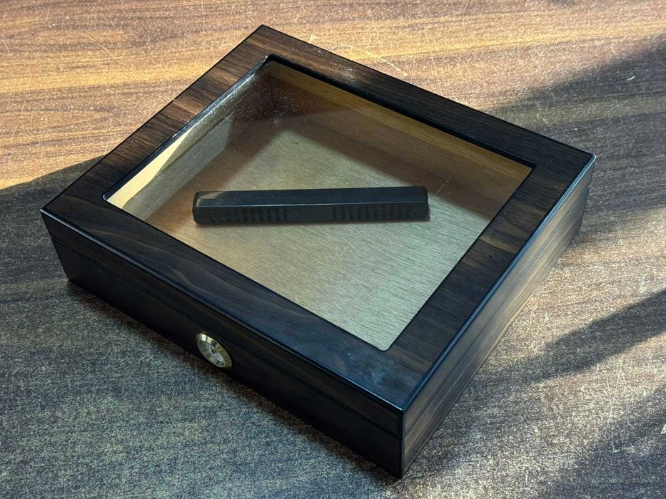 Кутия Хумидор за пури