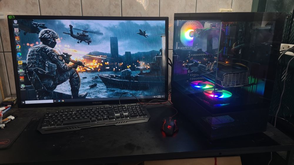 Unitate PC Gaming i9 9900k video 8GB RX 5700XT 32GB RAM SSD