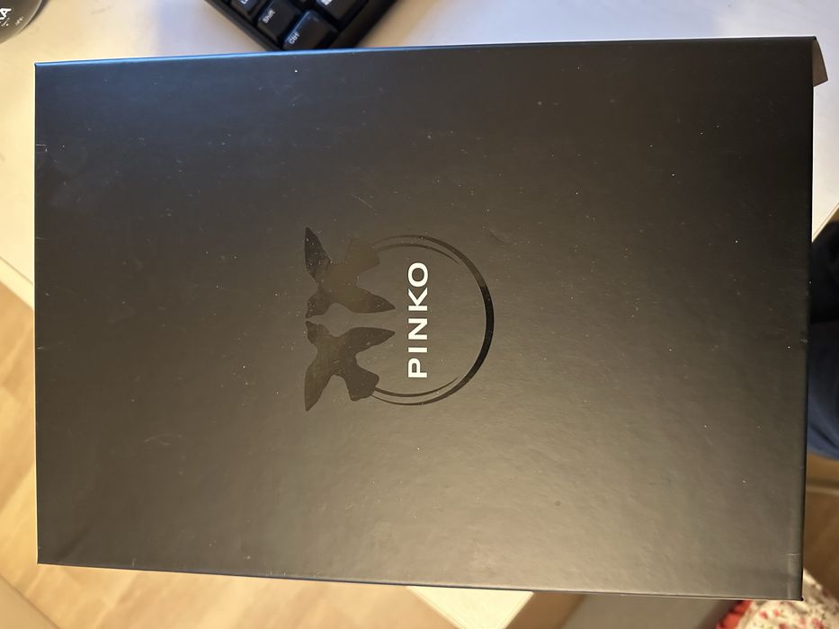 Кожени обувки Pinko