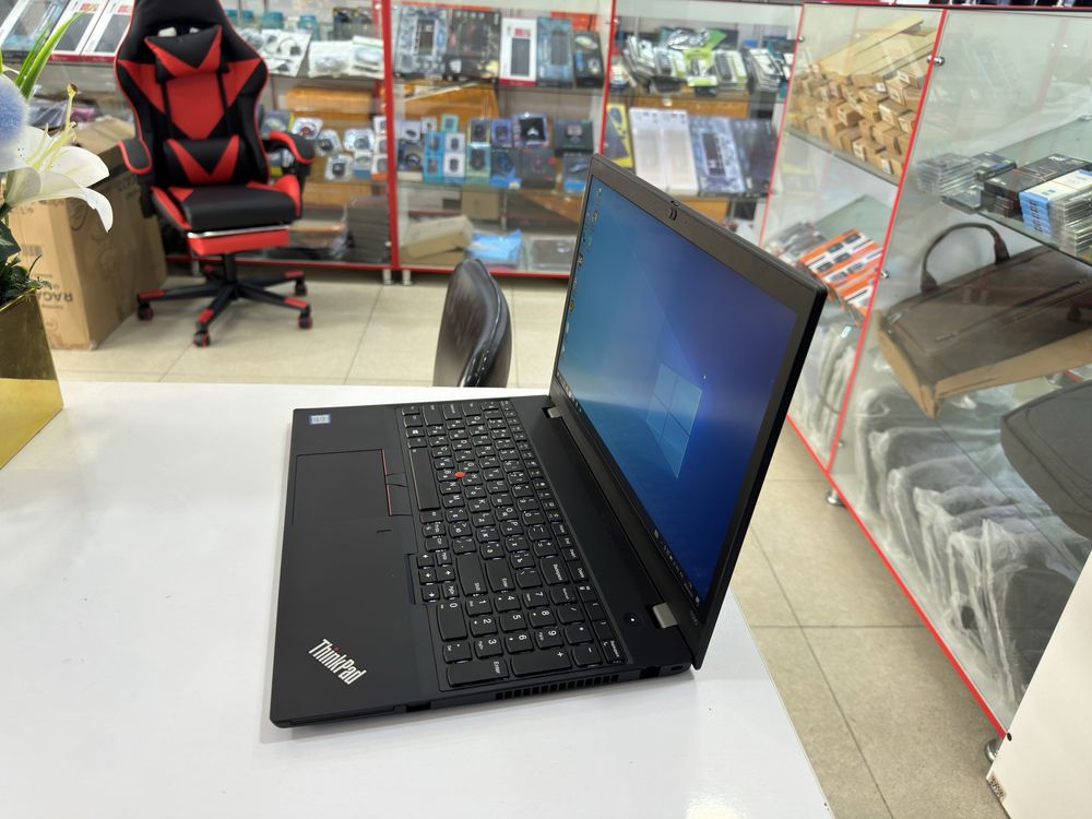 Lenovo thinkpad idealni core i5 8/256 patsvetka atpechatma hammasi bor