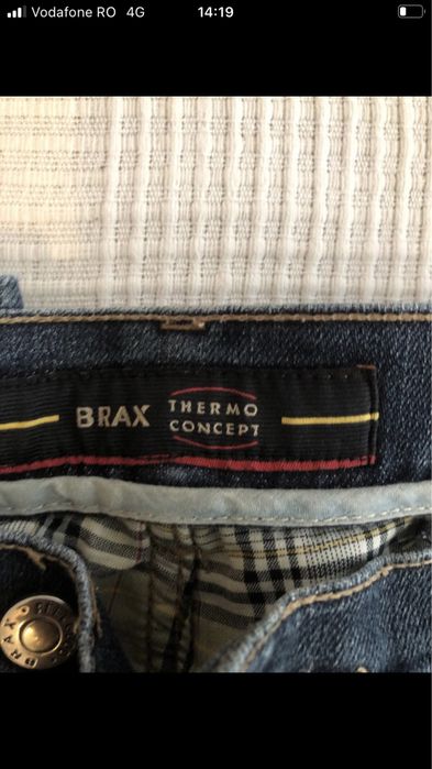 Blugi BRAX albastru inchis