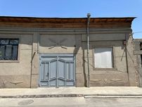 Uy sotiladi Nazarbek