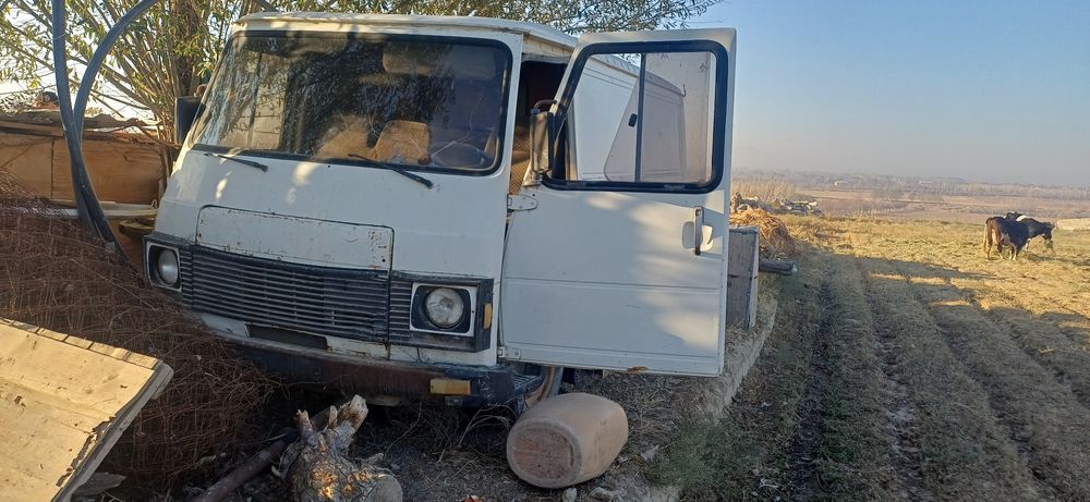 Ford karsan sotiladi yuk juda mos