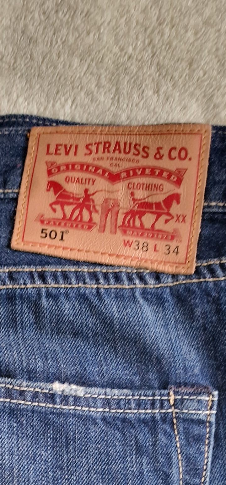 Джинсы LEVI'S мужские.