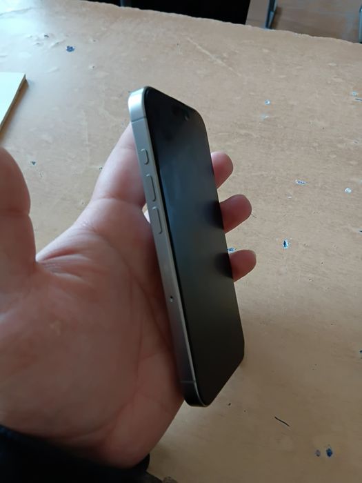 Iphone 15 pro sotiladi