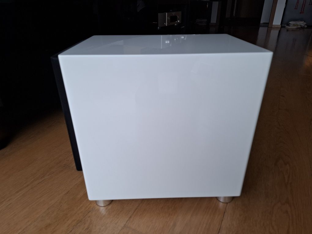 Активен subwoofer Canton SUB 900