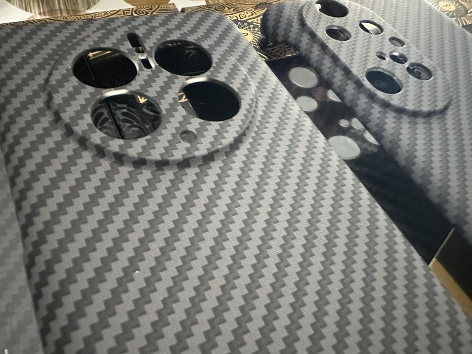 Лукс ултра тънък гръб Carbon за iPhone , Samsung,Huawei