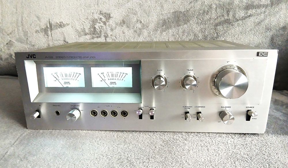 vintage amplificator Hi-Fi  JVC JA-S22   *1978