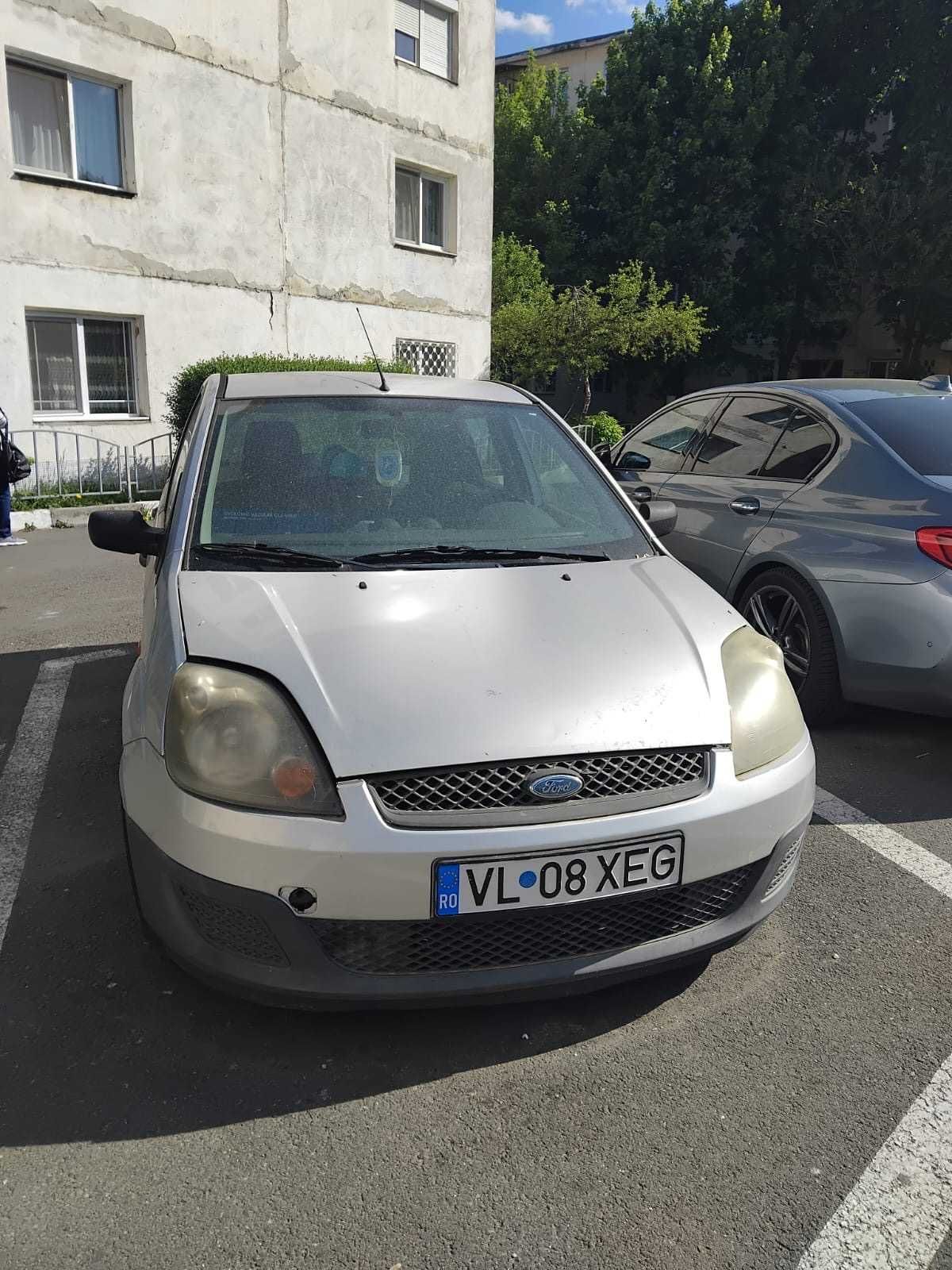 Vând Ford Fiesta funcțional pentru programul Rabla / uz personal