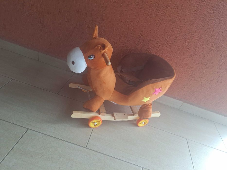 Calut din plus balansoar