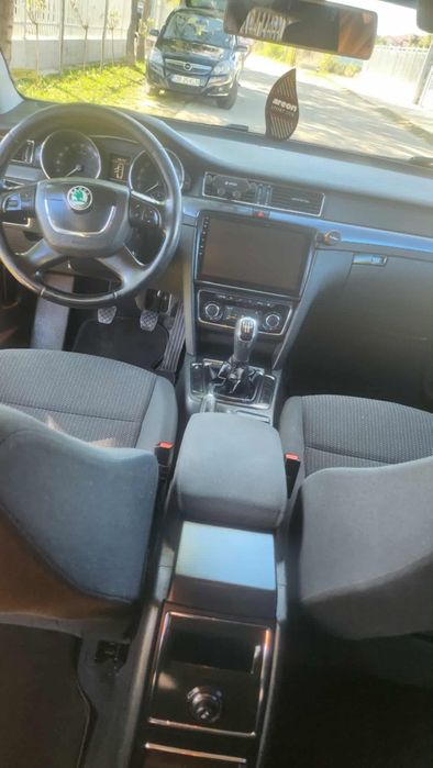 Vand sau schimb skoda superb!