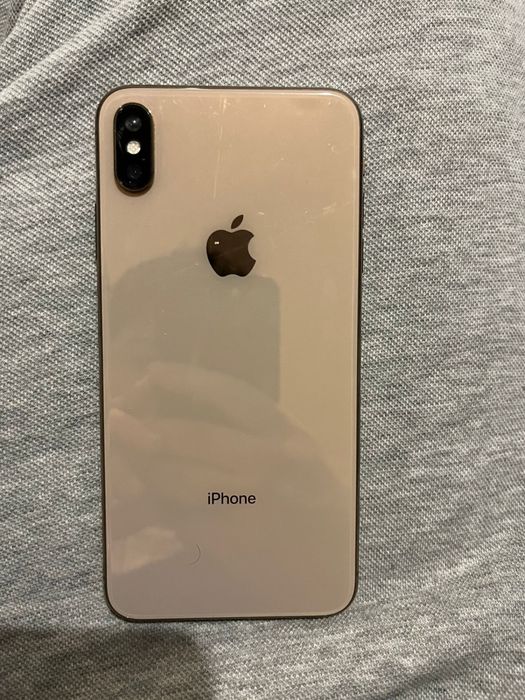 Айфон xs max  64гб