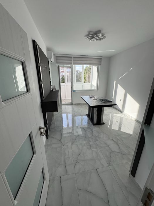 Продавам апартамент