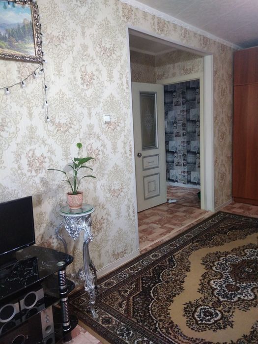 Продам 1 ком кв на 1 мкр