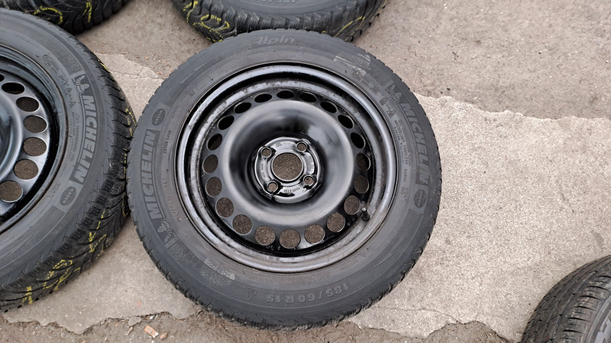 15" 4Х100мм Опел 6J ET39, 4X100 OPEL Джанти с гуми