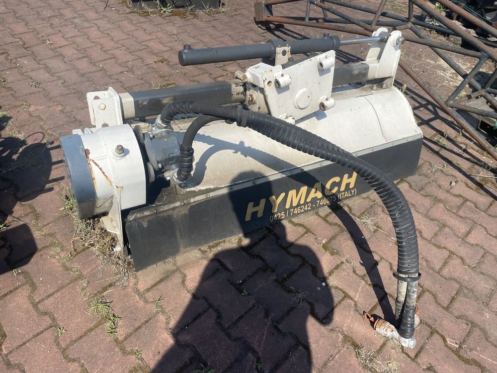 Tocatoare  Hymach bobcat,Unimog,excavator