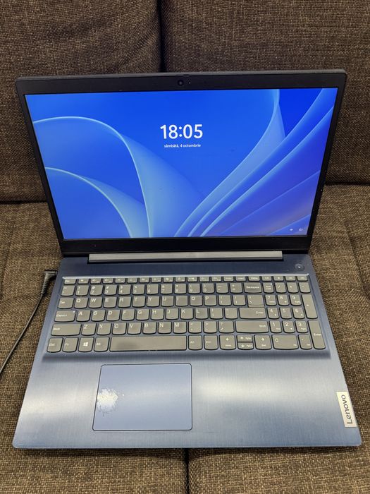 Lenovo IdeaPad 3 i3 8gb RAM