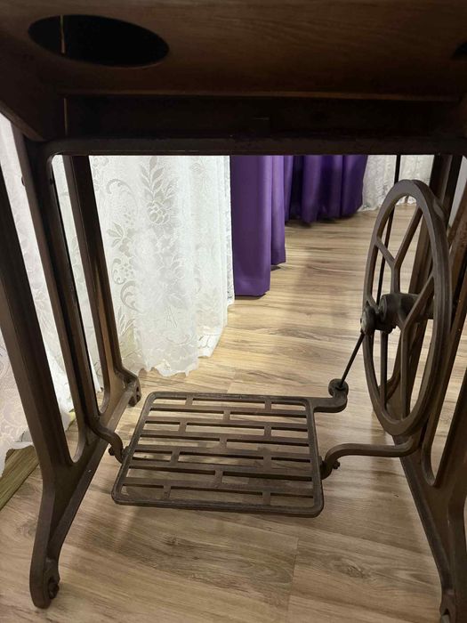 Mașina de cusut 1970