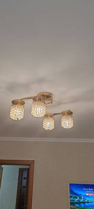 Продам люстру, б/у, нужно помыть её)