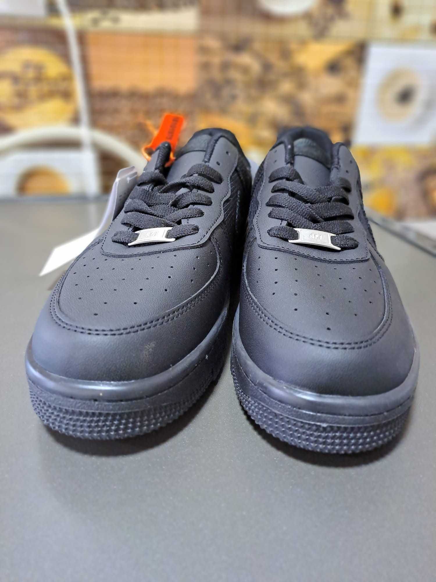 Adidasi Nike Air Force 1 Black | Noi cu cutie | Calitate garantata