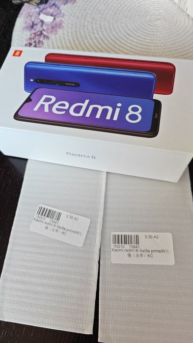 Стъклени протектори за смарт фон Xiaomi redmi 8 2бр.
