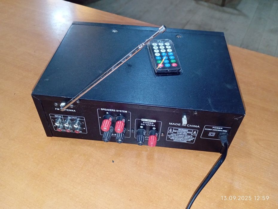 HI-FI MUSIC ovt AV-327fm