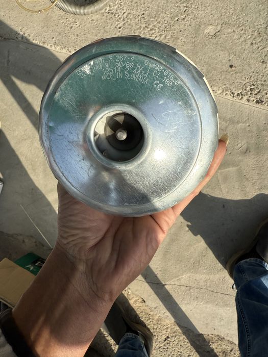 * мотор - турбина для Karcher Puzzi 8.1 и RoboClean б/у оригинал