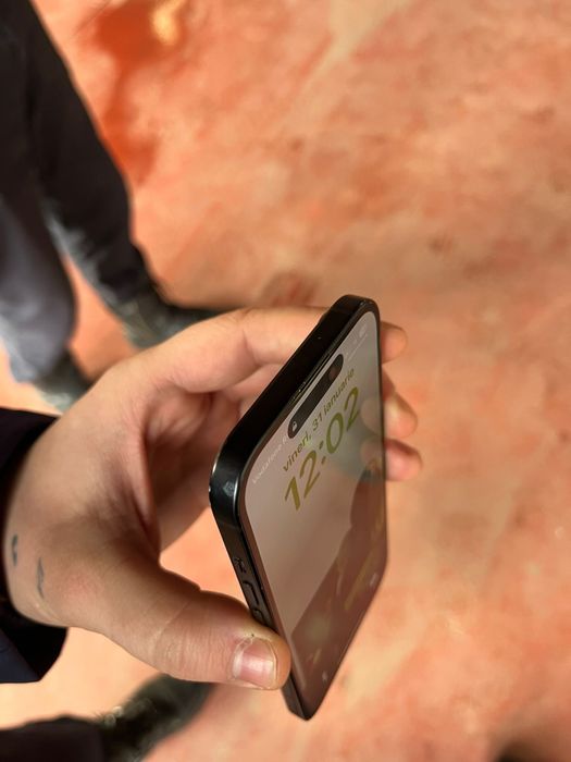 Iphone 15 128 gb. Vand sau schimb cu PC