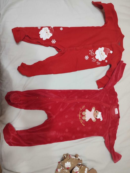 Предлагам детски дрешки за момичета почти като нови за 10-16 месеца