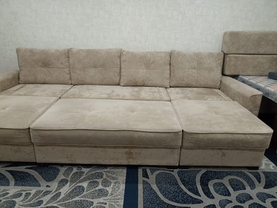 Продам диван 3 метра