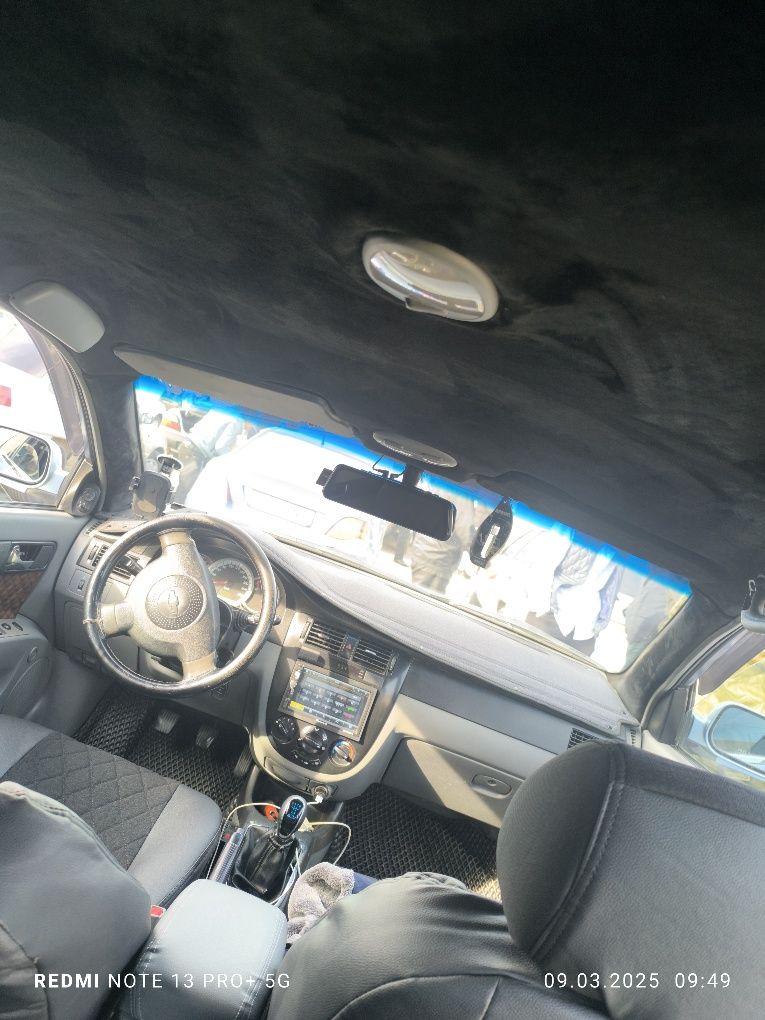 Lacetti 1.8 moshina zòr hamma ishi qilingan deyarli kamchiligi yoq