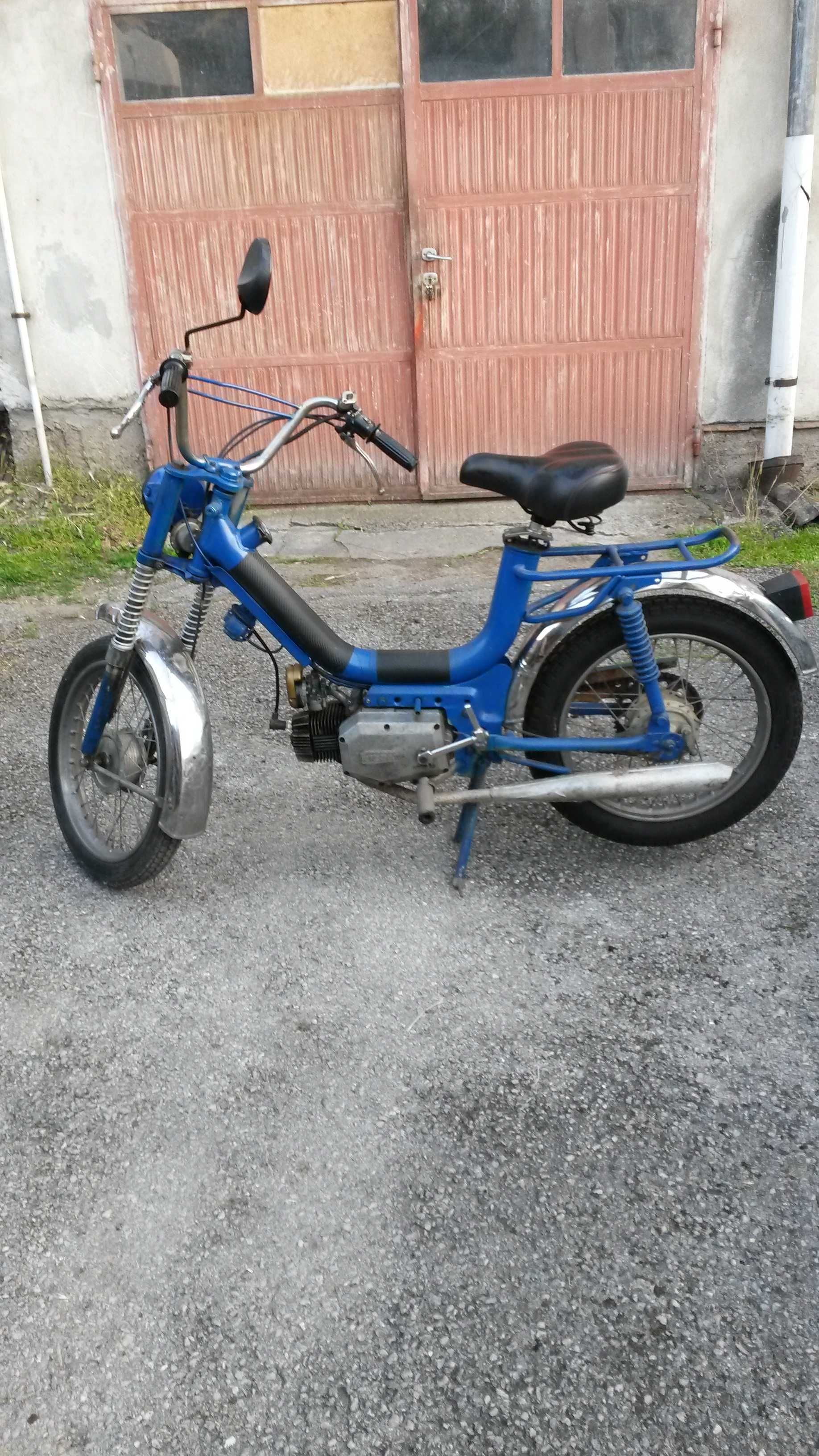 италиански мотопед марка "Rizzato"