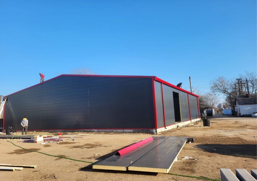 Hala metalica 14.20x 33 m lungime din profil ipe 300 si panou de 10