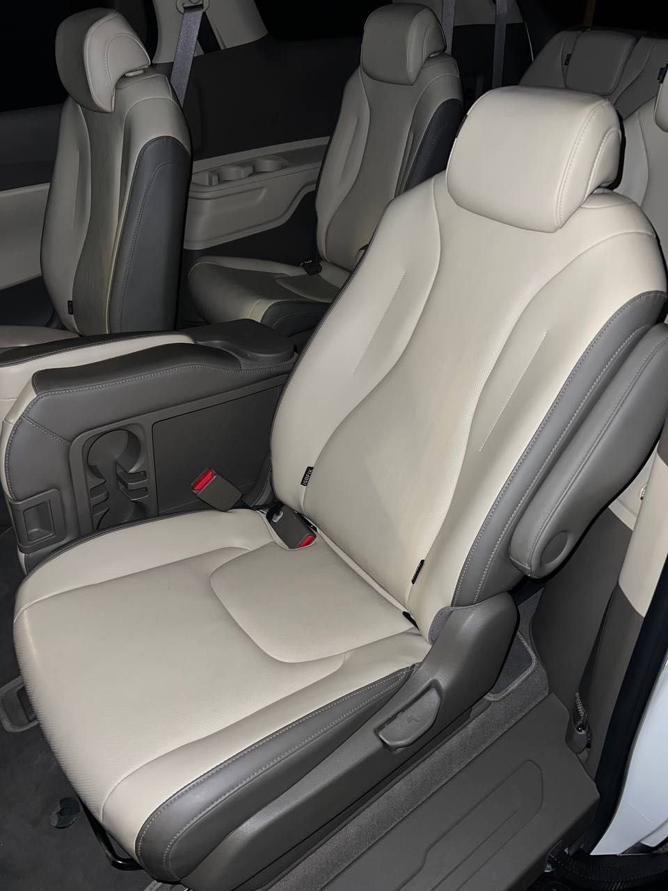 Kia carnival продам