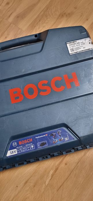 Bosch Professional акумулаторен комплект винтоверт импакт