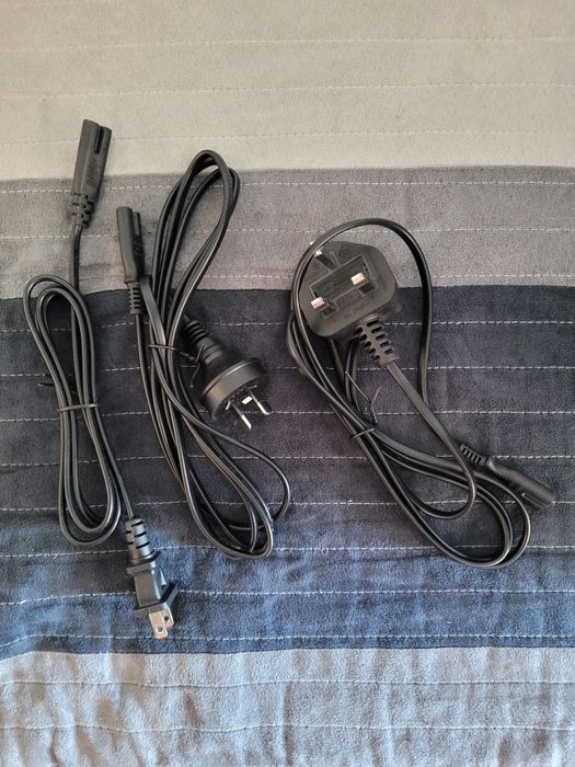 Vând cabluri USB MICRO USB TYPE C VGA 8 alimentare