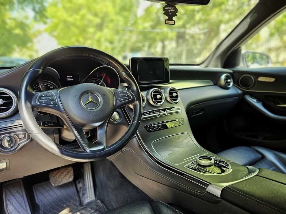 Mercedes GLC 220d 4x4 Automat Full Option, 2018