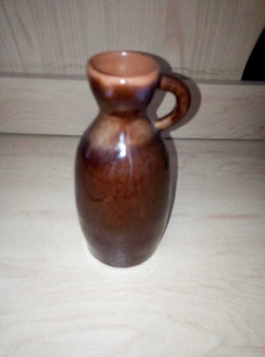 Срочно продам кувшин из керамики, сувенир недорого,фото внизу
