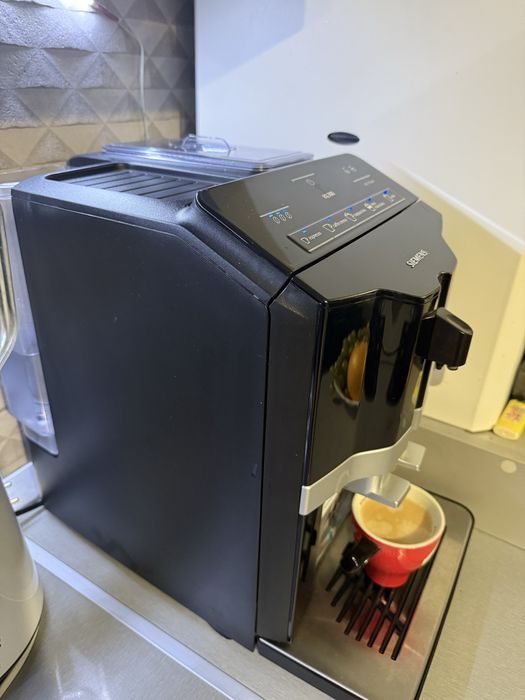 Espressor cafea boabe Siemens EQ300