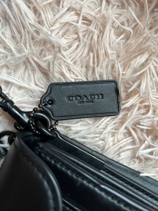 Дамска чанта от естествена кожа "Coach"