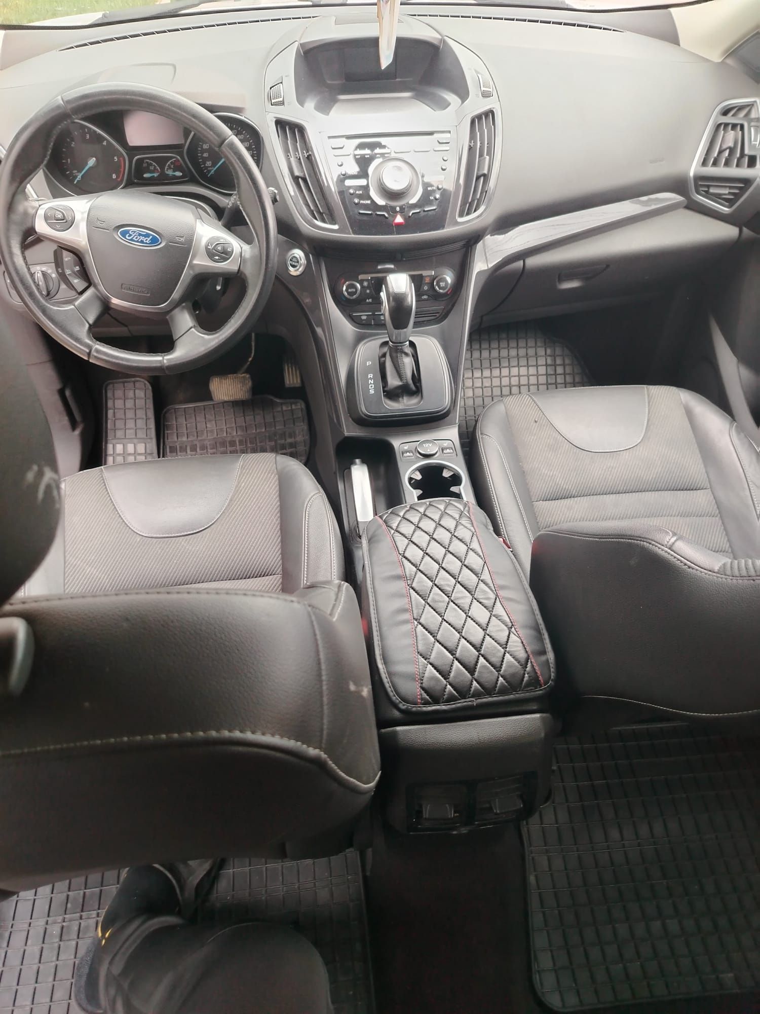 Ford kuga 4x4 motor 2.0 TDI an fabricație 2014