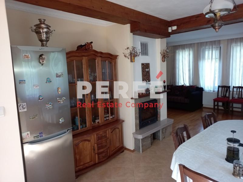 Продава се Къща в с. Равадиново, Област Бургас - 189 кв.м за 1477 €/кв.м - Снимка #4