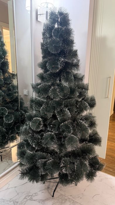 Искусственная сосна с инеем