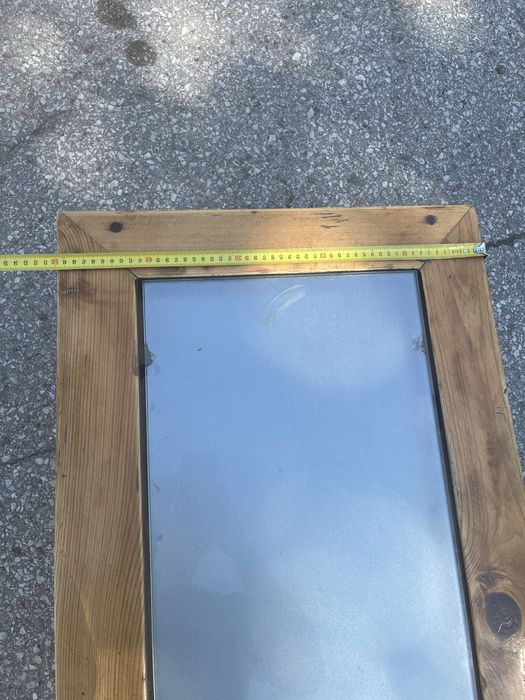 Дървени ниски маси