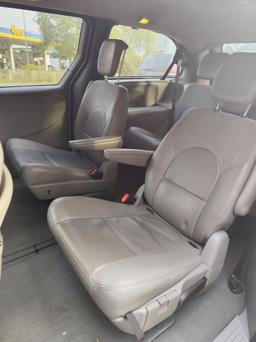 Chrysler  Grand Voyager