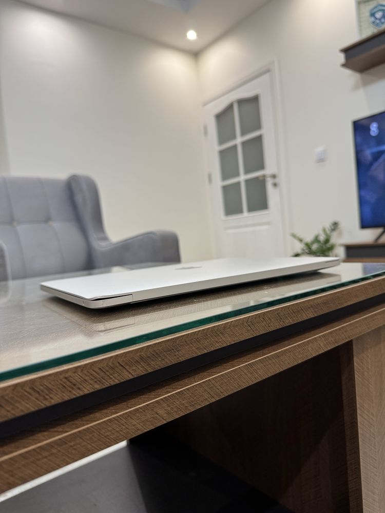 MacBook Pro M2 13” 512SSD