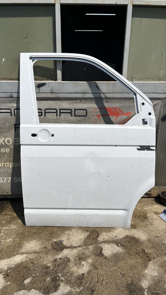 5 броя предна дясна и 1 брой задна дясна врата VW T5 Multivan