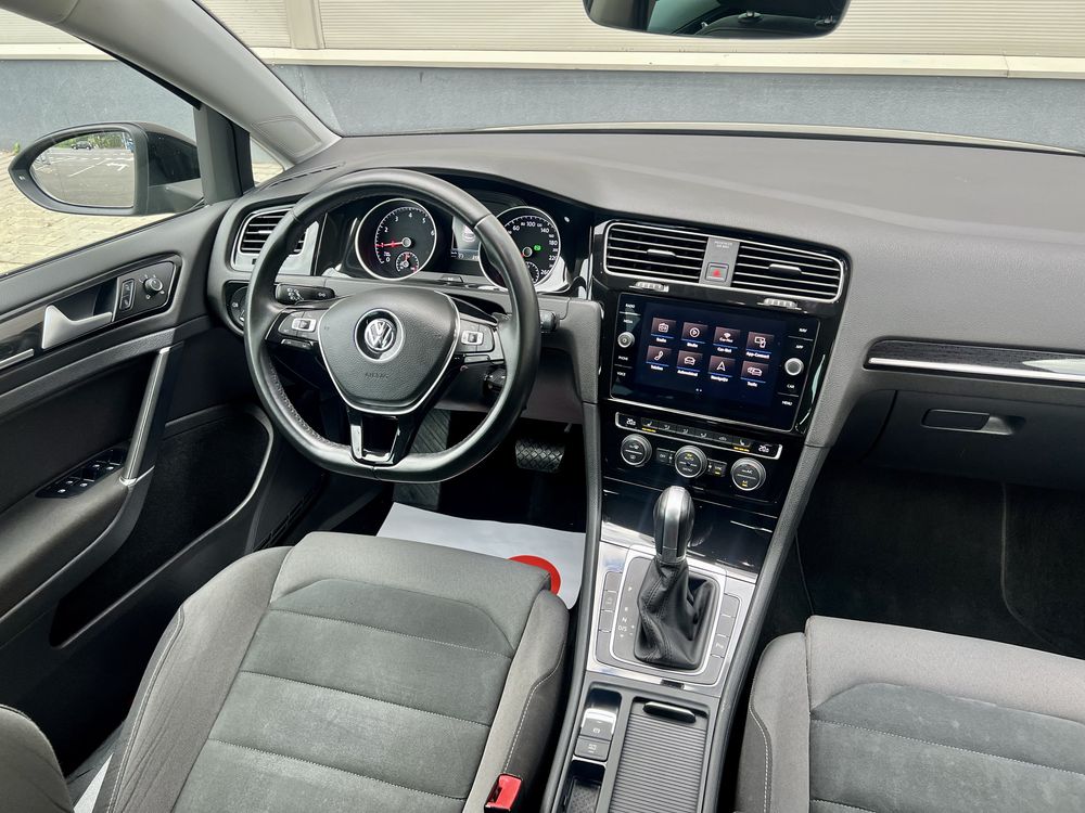 Volkswagen Golf 7.5 Facelift R-line Automat 1.5 TSI Distronic