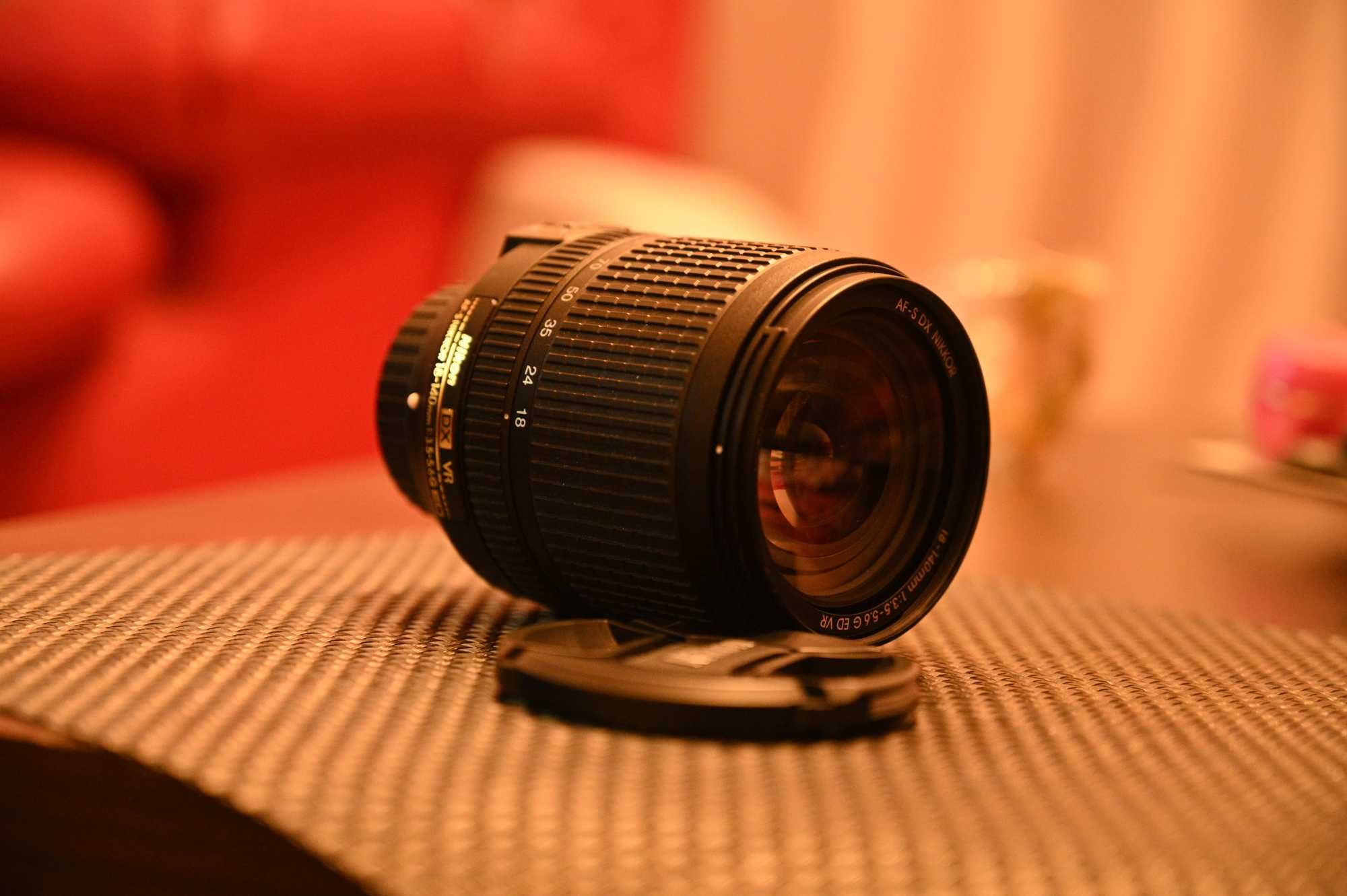 Obiectiv Nikon 18-140mm f/3.5-5.6G ED VR AF-S DX NIKKOR