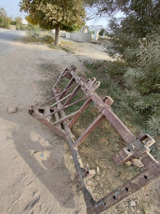 Assalomu alaykum Traktor T 40